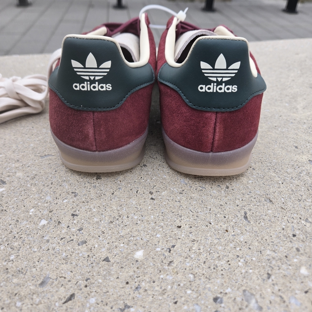 Adidas Gazelle Men's Maroon & Green Gum Sole Sneakers Size 10 - Picture 5 of 9